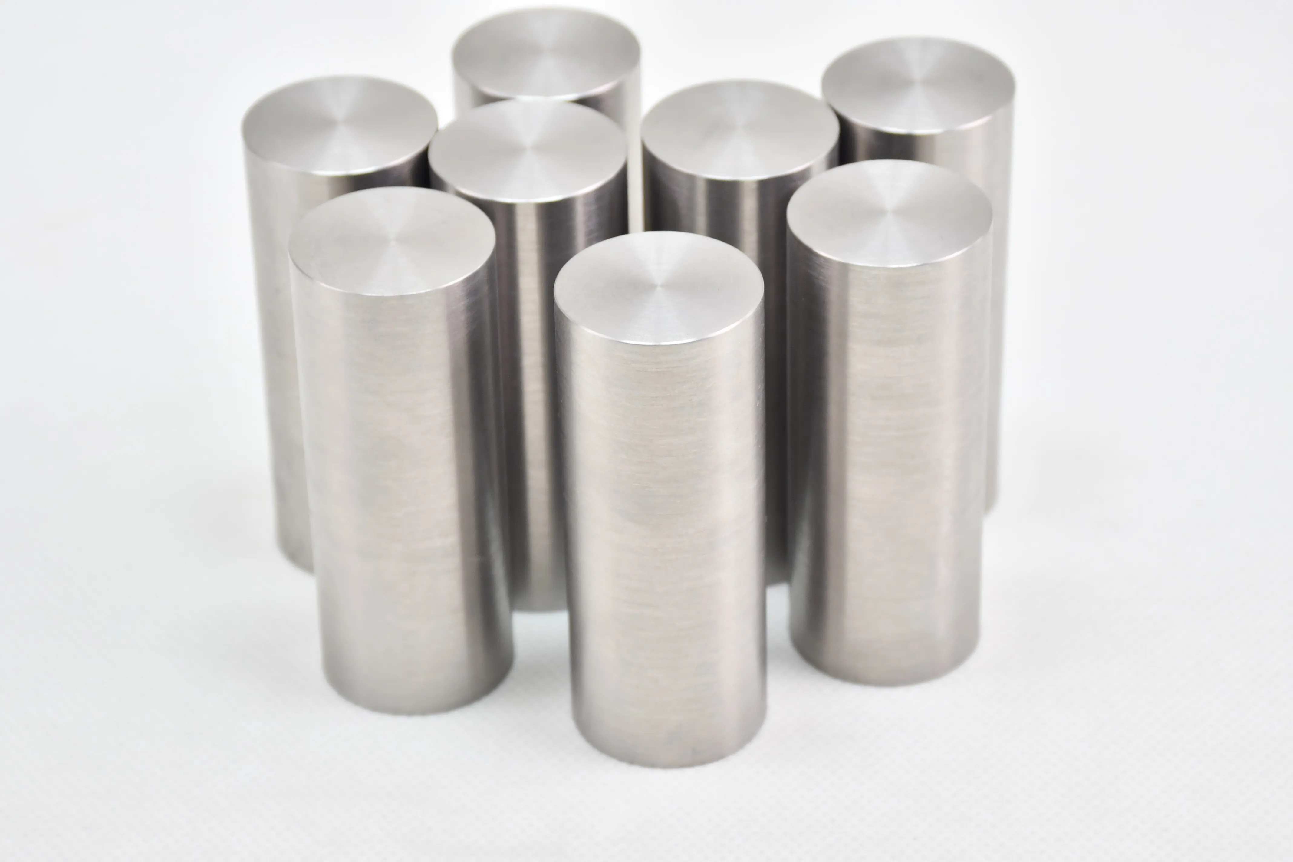 Tungsten heavy alloy rod