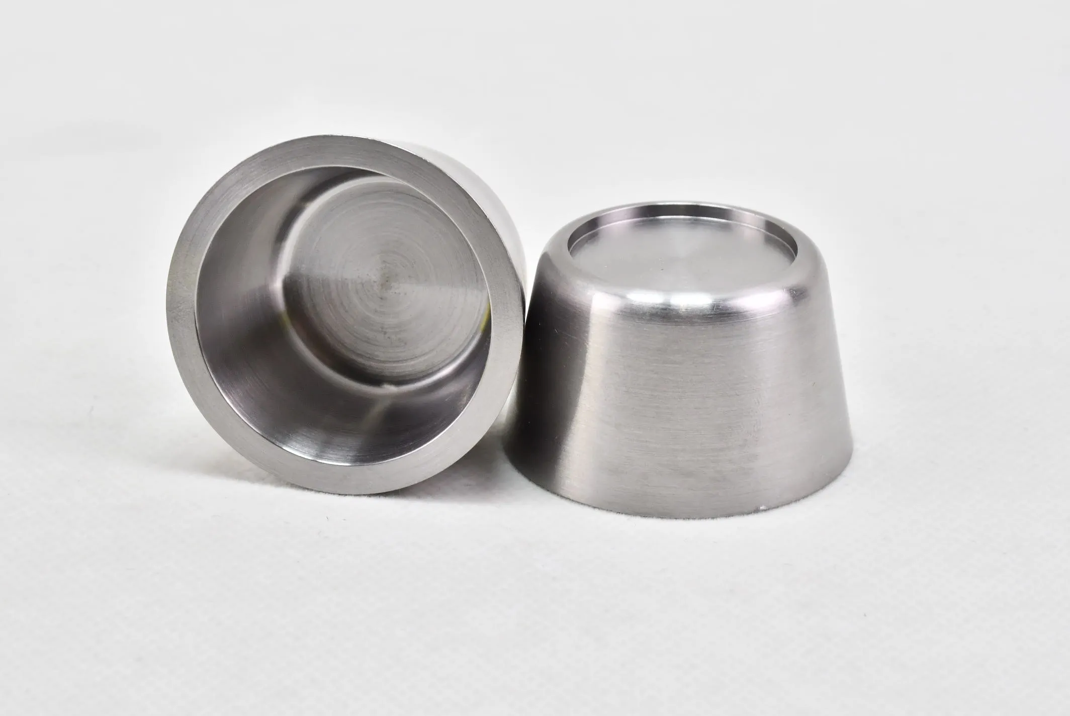 What are the application fields of tungsten crucibles?